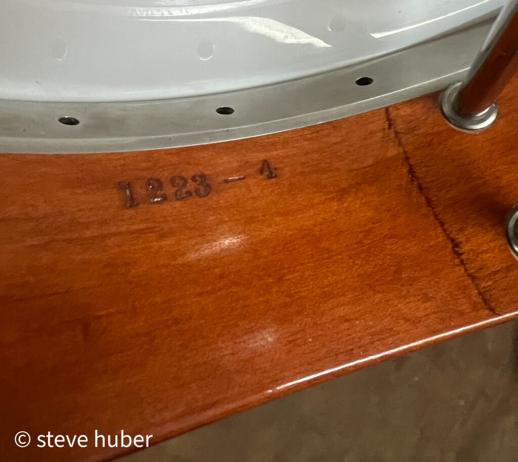 Huber Banjos